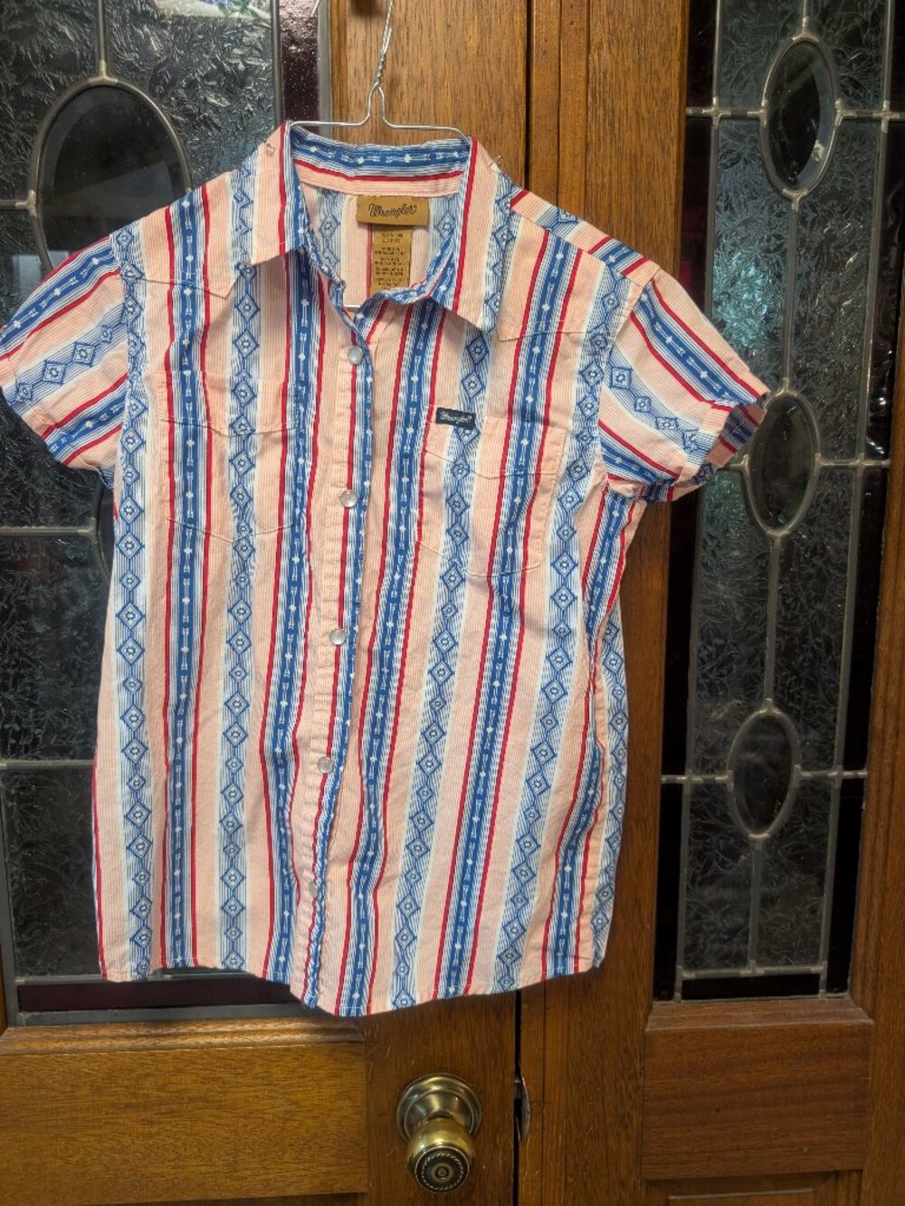 Girls short sleeve western shirt, size Large